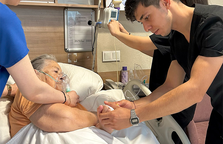 Yatılı Hasta Bakım Hizmeti